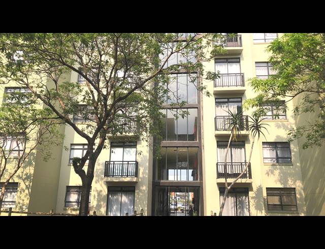 BEDROOM APARTMENT FOR SALE IN NEW TOWN CENTRE